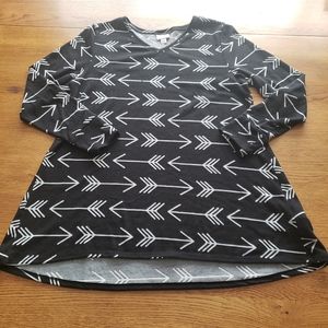 Lularoe Elizabeth top